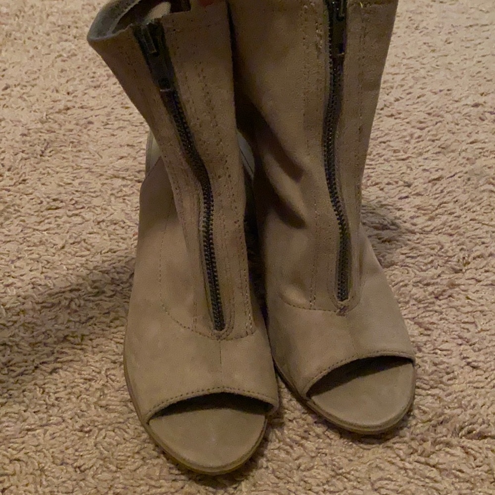 Ankle booties